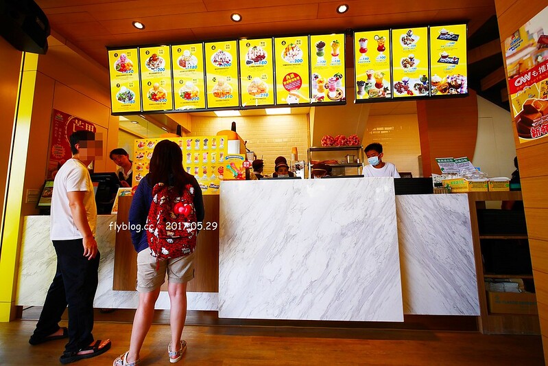 思慕昔．永康街芒果冰┃台中北區美食：CNN推薦台灣必吃美食，旺季日季4500碗，5/13進駐一中商圈 @飛天璇的口袋