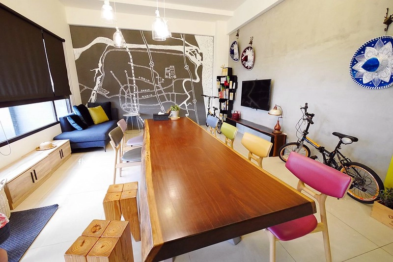 耿毛一家┃宜蘭民宿推薦：五結鄉清新風格新民宿，適合包棟住宿，提供烤肉用具、麻將桌和餐具，享受屬於自已的度假空間 @飛天璇的口袋