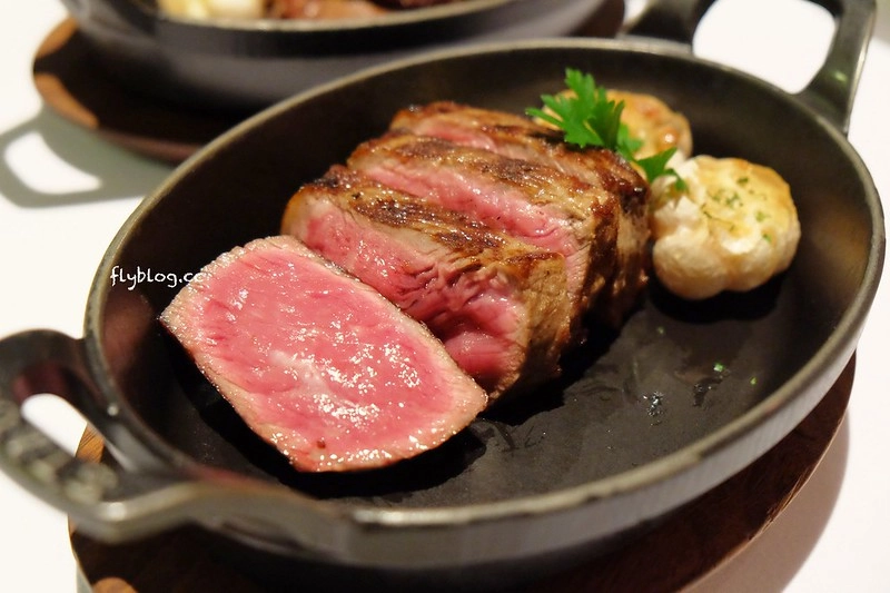 【2025台中情人節餐廳】20+台中高級餐廳，台中生日慶生餐廳推薦 @飛天璇的口袋