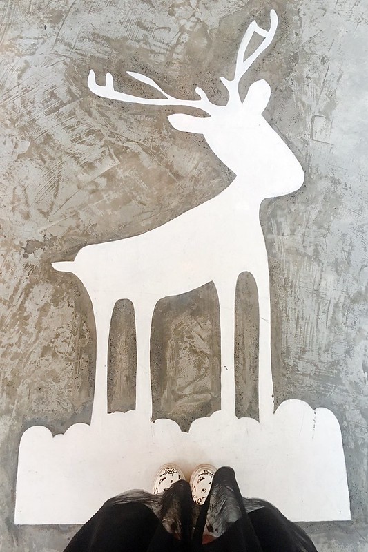 尋鹿咖啡｜結合美食與藝文的咖啡館，雜貨風元素拍照的好地方，鬆餅還是一樣的好吃，也是親子友善餐廳(已歇業) @飛天璇的口袋