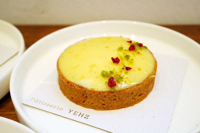 葉食甜點工作室．P&acirc;tisserie YEHZ：比想像中還出色的塔類專賣店，推薦抹茶塔帶有瀨祭清酒香氣，味道迷人帶有層次感 @飛天璇的口袋
