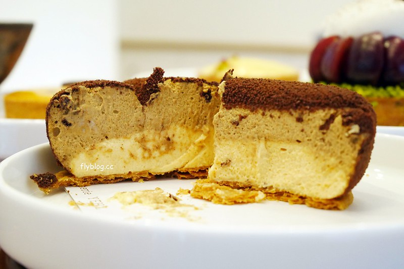 葉食甜點工作室．P&acirc;tisserie YEHZ：比想像中還出色的塔類專賣店，推薦抹茶塔帶有瀨祭清酒香氣，味道迷人帶有層次感 @飛天璇的口袋