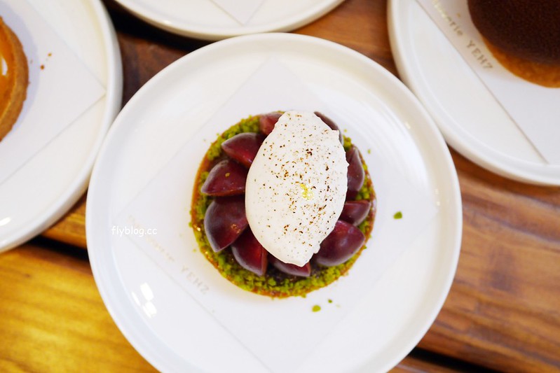 葉食甜點工作室．P&acirc;tisserie YEHZ：比想像中還出色的塔類專賣店，推薦抹茶塔帶有瀨祭清酒香氣，味道迷人帶有層次感 @飛天璇的口袋