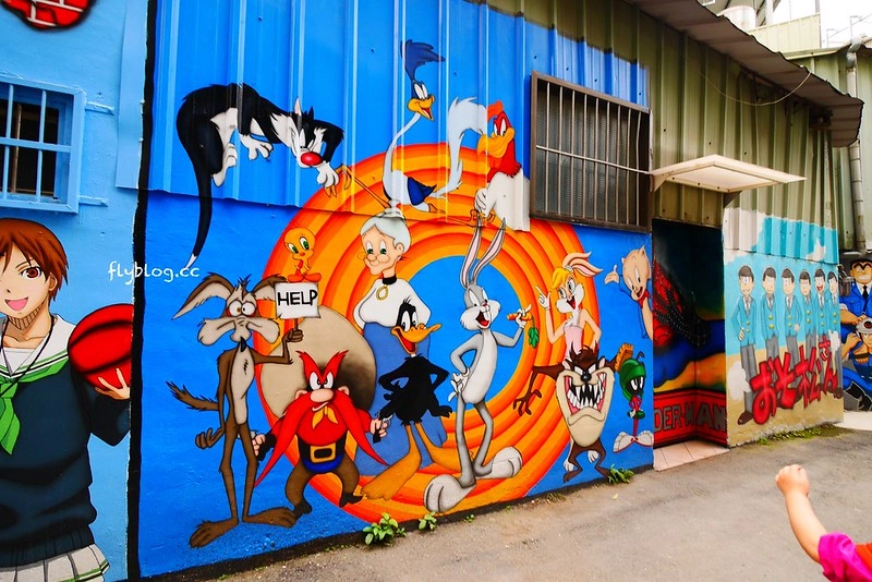 蒔初甜點@二店┃台中西區美食：隱藏在林森路動漫巷裡的超人氣甜點店，同場加映動漫巷各種新的彩繪卡通，還有最新的「你的名字」電影海報畫面 @飛天璇的口袋