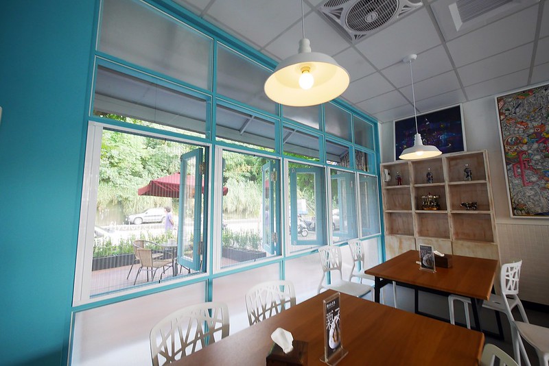 小日冰菓店┃台中北屯美食：隱身大坑山區的文青冰果室，鄰近大坑圓環和中台科技大學，夏天有季節限定芒果冰 @飛天璇的口袋