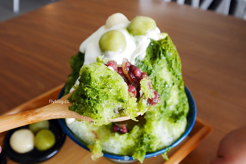 小日冰菓店┃台中北屯美食：隱身大坑山區的文青冰果室，鄰近大坑圓環和中台科技大學，夏天有季節限定芒果冰 @飛天璇的口袋