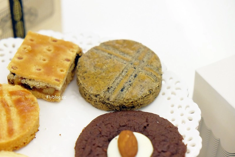 Babyface手工烘焙┃台中喜餅推薦：2017年最新款上市，客製化的手工喜餅，打造專屬的幸福，還有彌月禮盒新上市 @飛天璇的口袋