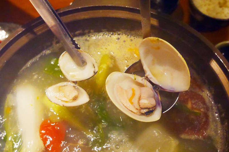 水森水產┃台中南屯美食：生猛海鮮活物現撈霸氣上桌，日式創意料理品嚐新鮮食材，現在的餐廳都這麼浮誇嗎？ @飛天璇的口袋