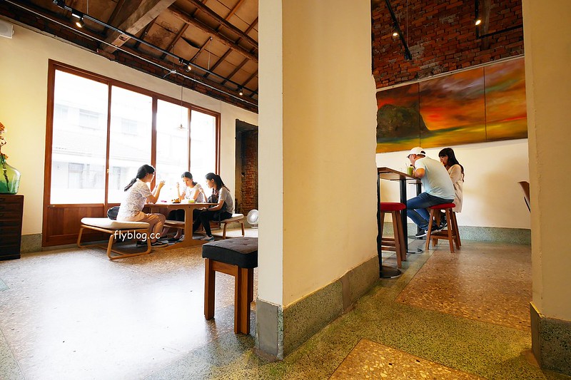 Overture 序曲┃台中北屯美食：老宅改建文青風甜點店，甜點好吃環境好拍，個人心中北屯最好吃的甜點店 @飛天璇的口袋