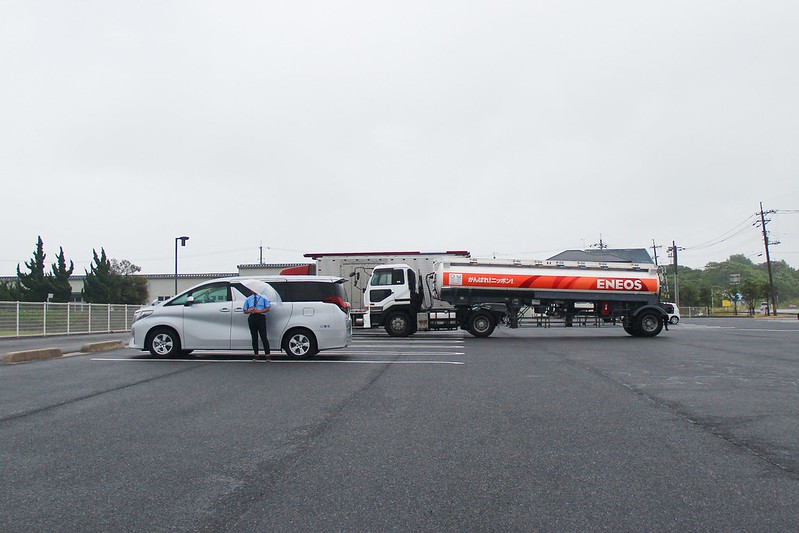 江島大橋┃鳥取親子自駕遊：視覺上45度傾斜的超恐佈大橋，好像挑戰雲宵飛車的概念，日本汽車廣告爆紅的ベタ踏み坂 @飛天璇的口袋