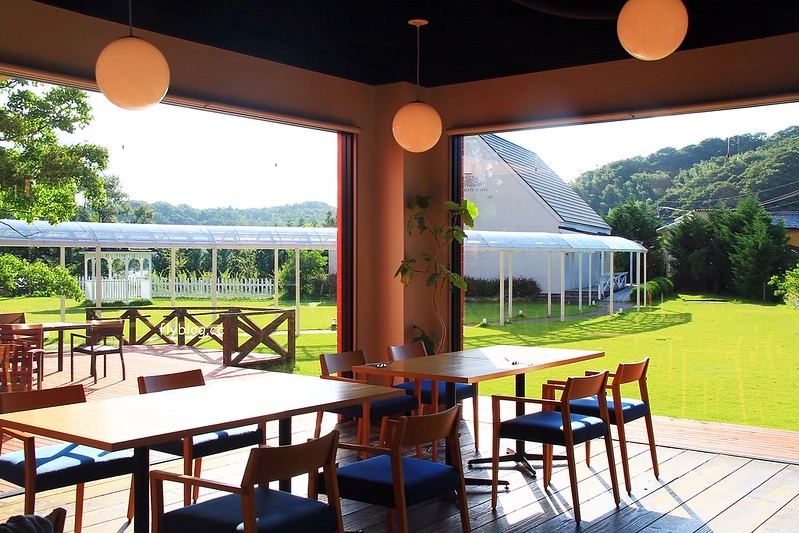 日本京都｜小白花水邊飯店．Little White Flower｜座落於湖邊的優質民宿，享受美味的一泊二食，餐點使用丹後地區食材呈現出義大利菜料理 @飛天璇的口袋