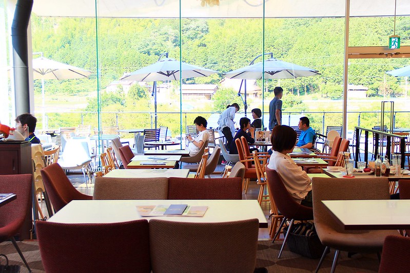 大江ノ郷自然牧場 Cocogaden┃鳥取自駕親子遊：隱身鳥取深山裡的人氣甜點店，鬆餅是全日本前三名好吃，耐心等待是值得的 @飛天璇的口袋