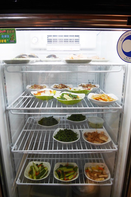 台中大雅｜口福豐原排骨，排骨麵也可以很文青，位於大雅區公所對面，料多味美又實在 @飛天璇的口袋