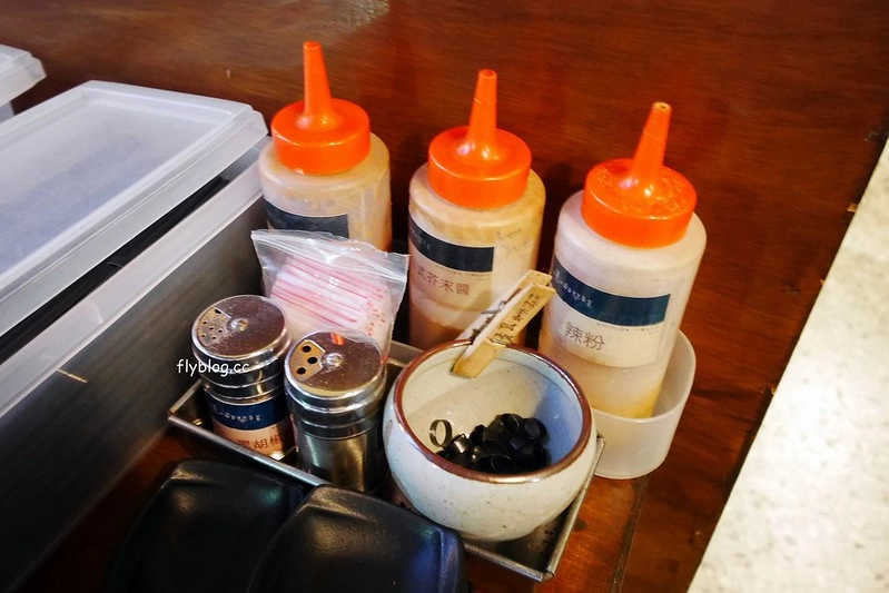 嗎哪關東煮：隱身勤美誠品商圈巷弄裡的低調美食，滿滿的蔬菜吃的到營養和安心 @飛天璇的口袋