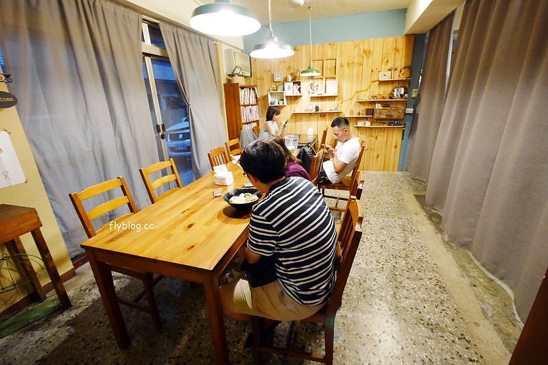 嗎哪關東煮：隱身勤美誠品商圈巷弄裡的低調美食，滿滿的蔬菜吃的到營養和安心 @飛天璇的口袋