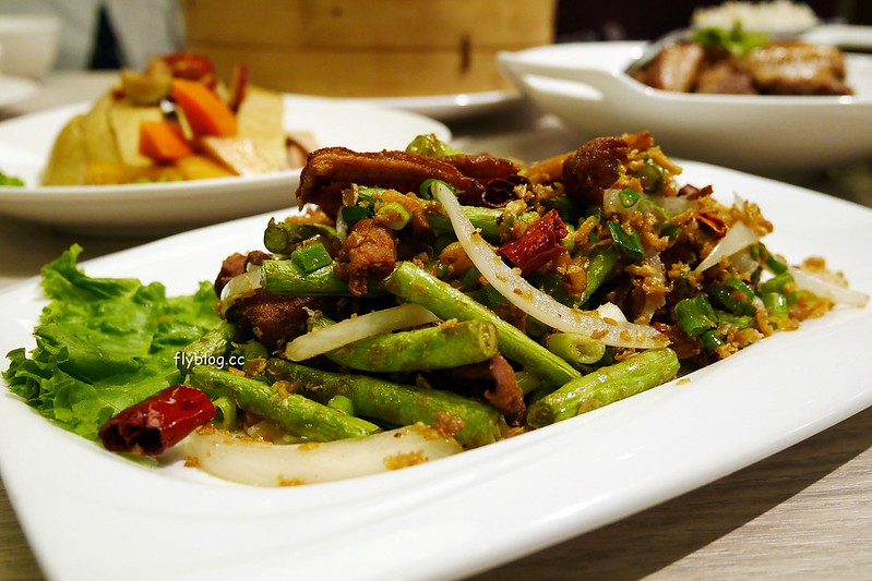 棗點子食尚會館┃台中西屯美食：來自苗栗棗莊的超人氣客家料理餐廳，中科米平方商場美食餐廳推薦，餐點走清爽不油膩路線，各年齡層聚餐的新選擇 @飛天璇的口袋