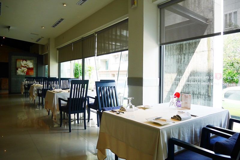 法月當代法式料理：早午餐吃龍蝦堡不會太狂嗎？一份$390元附飲料，在草原上享受創意歐式早餐 @飛天璇的口袋