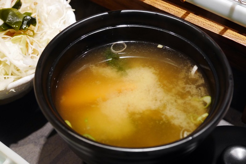 天串元祖串揚：中友百貨美食再一發，日式烤物、炸物、丼飯餐廳，餐點賣相很好價格也合理 @飛天璇的口袋