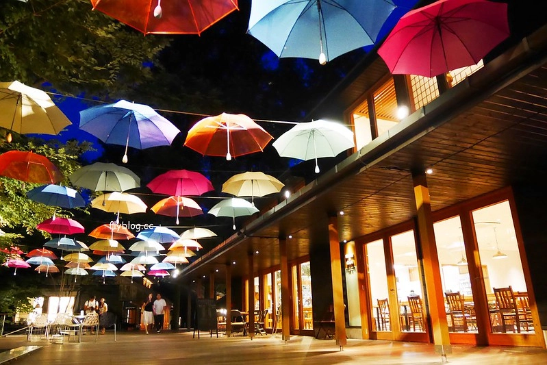 日本長野｜中輕井澤一日遊，王子OUTLET、高原教堂、石之教堂、蜻蜓之湯、村民食堂、榆樹街小鎮(附東京到輕井澤交通方式&JR PASS券) @飛天璇的口袋