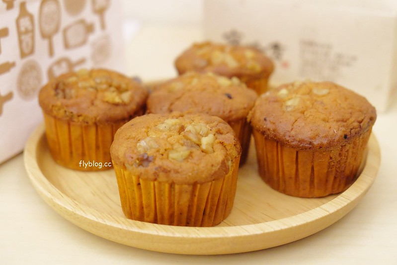 彰化美食｜寶珍香．台灣500甜推薦，桂圓蛋糕創始店 @飛天璇的口袋