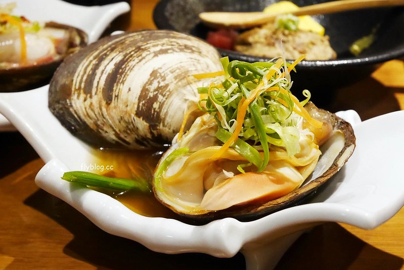 水森水產┃台中南屯美食：生猛海鮮活物現撈霸氣上桌，日式創意料理品嚐新鮮食材，現在的餐廳都這麼浮誇嗎？ @飛天璇的口袋