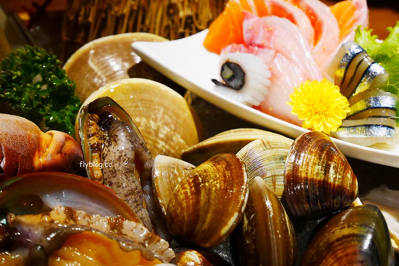 水森水產┃台中南屯美食：生猛海鮮活物現撈霸氣上桌，日式創意料理品嚐新鮮食材，現在的餐廳都這麼浮誇嗎？ @飛天璇的口袋