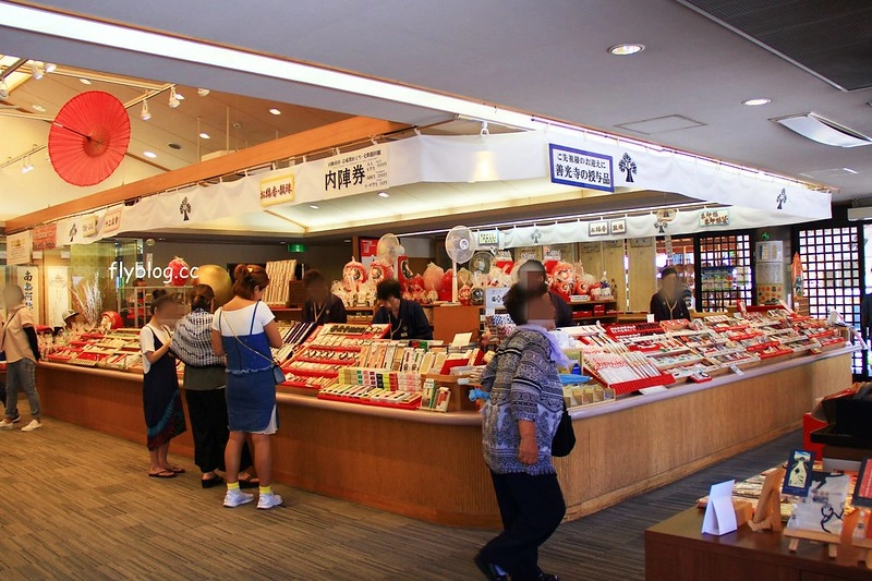 日本長野｜善光寺，長野的信仰之光，千年歷史的國寶級的旅遊景點，日本人一生一定要來一次的地方 @飛天璇的口袋