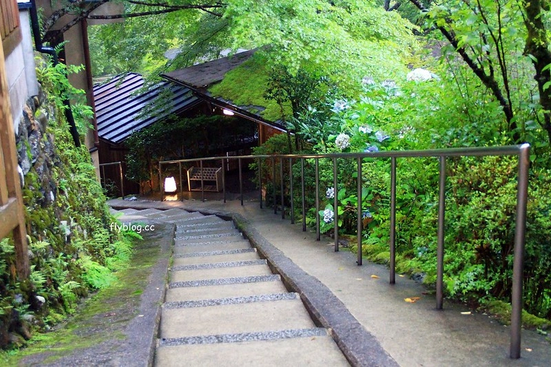 日本京都｜高雄錦水亭｜京都高雄住宿推薦，溫泉飯店一泊二食，溪邊品嚐京都三大川床料理之一的佳餚 @飛天璇的口袋