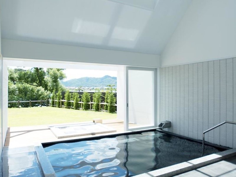 日本京都｜小白花水邊飯店．Little White Flower｜座落於湖邊的優質民宿，享受美味的一泊二食，餐點使用丹後地區食材呈現出義大利菜料理 @飛天璇的口袋