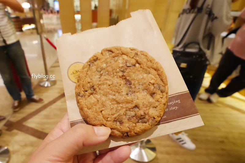 馬來西亞新山四天三夜┃馬來西亞親子遊：搭乘AirAsia亞航用最便宜的方式遊馬來西亞，Helly Kitty樂園、湯瑪士樂園、樂高樂園四天三夜行程懶人包分享 @飛天璇的口袋