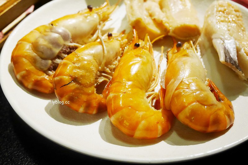 昭日堂鍋煮┃台中南屯美食：$360元火鍋套餐吃到飽！季節時蔬、每日肉品、美味熟食、Meiji冰淇淋，開幕期間打卡再送元蹄 @飛天璇的口袋