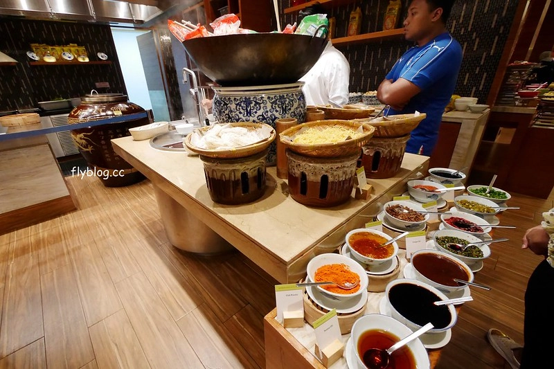 馬來西亞新山四天三夜┃新山希爾頓逸林酒店  Doubletree by Hilton Johor Bahru：和新加坡只有一橋之隔，鄰近樂高飯店、Hello Kitty樂園 @飛天璇的口袋