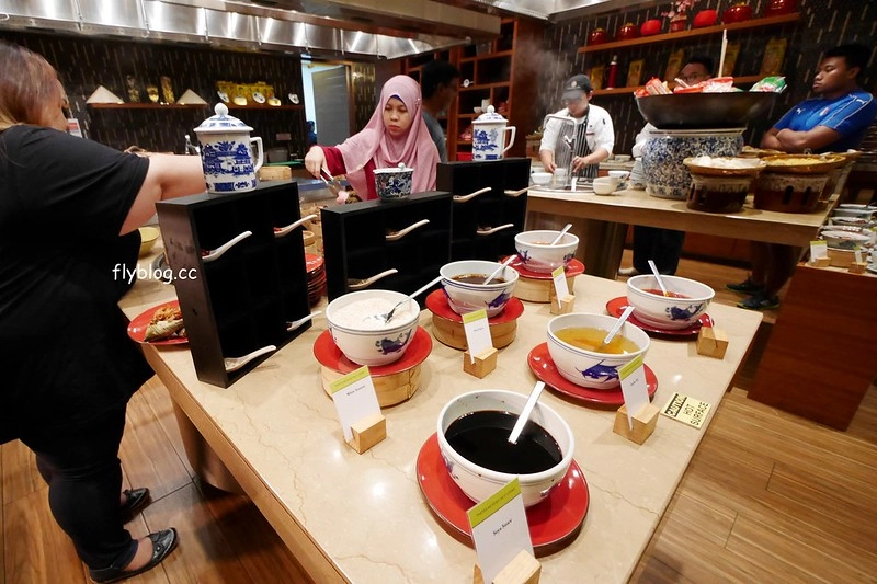 馬來西亞新山四天三夜┃新山希爾頓逸林酒店  Doubletree by Hilton Johor Bahru：和新加坡只有一橋之隔，鄰近樂高飯店、Hello Kitty樂園 @飛天璇的口袋