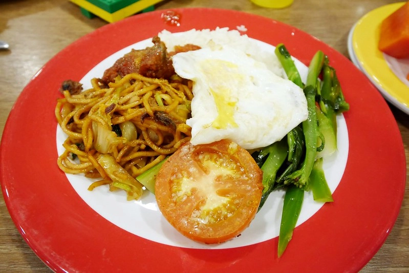 馬來西亞新山四天三夜┃樂高樂園飯店 Legoland Hotel：讓小孩子玩到瘋的新山樂高酒店，有不同的主題套房適合全家入住 @飛天璇的口袋