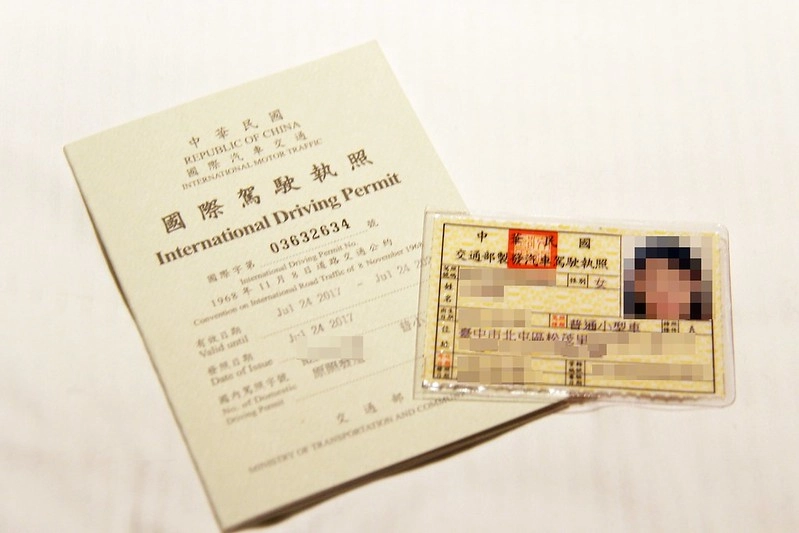 澳洲珀斯｜西澳7日遊行程規劃．天鵝谷酒莊、浪漫粉紅湖、費里曼圖小鎮、尖峰石陣、滑沙小探險 @飛天璇的口袋