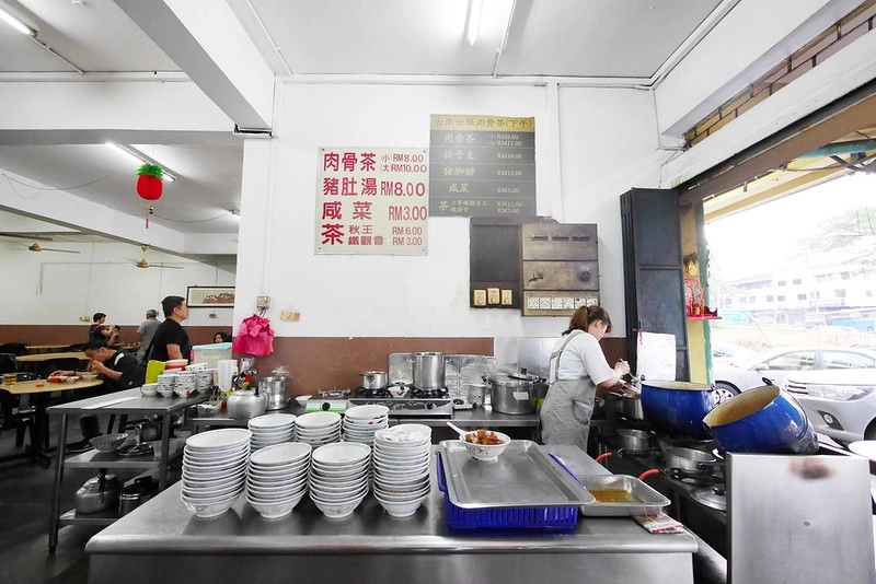 馬來西亞新山四天三夜┃馬來西亞親子遊：搭乘AirAsia亞航用最便宜的方式遊馬來西亞，Helly Kitty樂園、湯瑪士樂園、樂高樂園四天三夜行程懶人包分享 @飛天璇的口袋