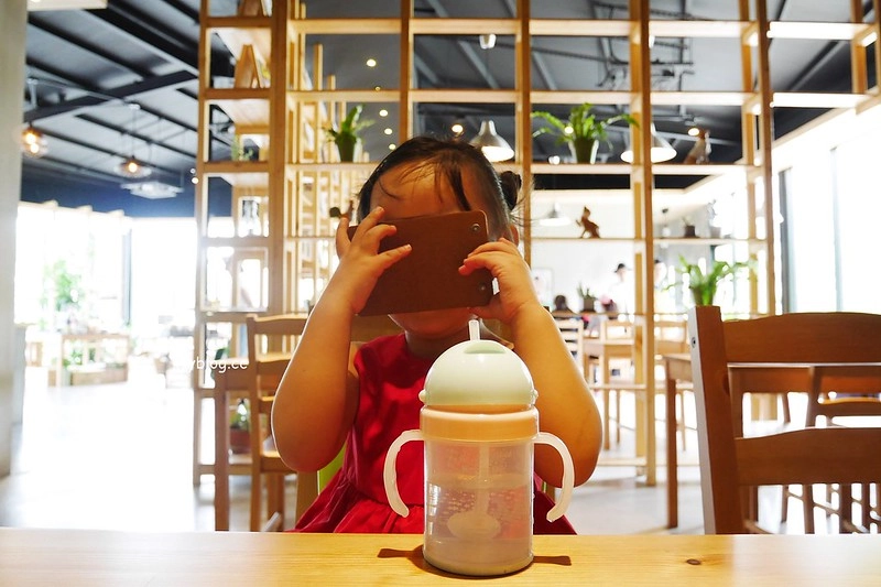 丰富食堂｜充滿無印良品風的員林湯咖哩專賣店，食材用心餐點也很美味 @飛天璇的口袋