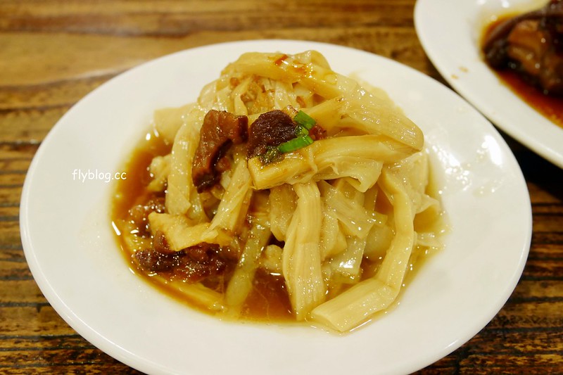 台中西區｜富狀元豬腳．台中米其林必比登推薦，豬腳軟Q滷汁香甜 @飛天璇的口袋