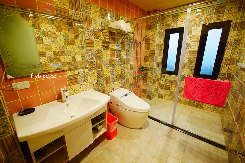 雲洞山莊二館｜三義地區最豪華的雲洞山莊民宿，到中部的阿里山看雲海和星空，享受自家食材好手藝 @飛天璇的口袋