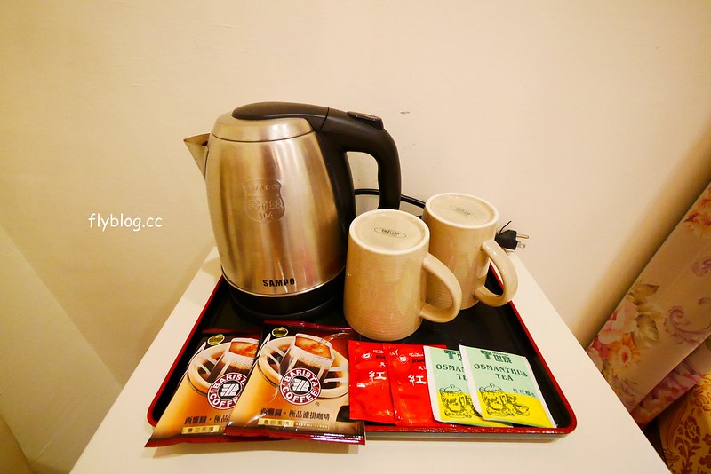 雲洞山莊二館｜三義地區最豪華的雲洞山莊民宿，到中部的阿里山看雲海和星空，享受自家食材好手藝 @飛天璇的口袋