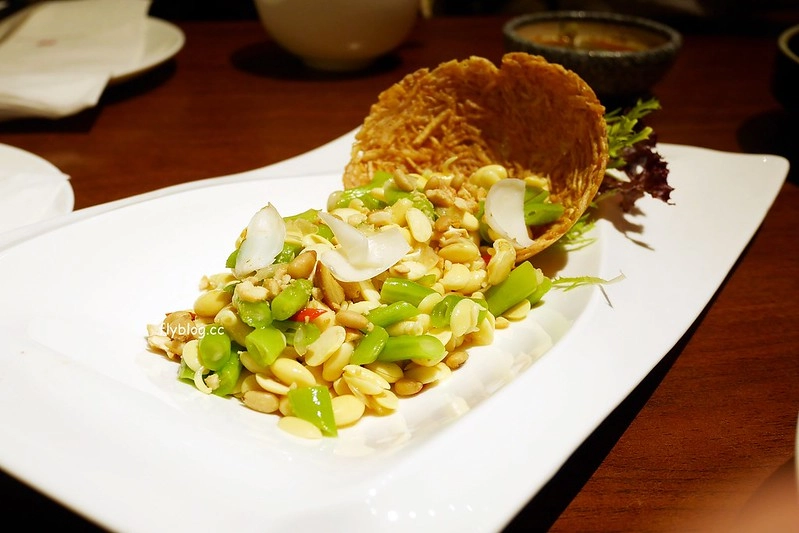 漢來蔬食┃台中西區：蔬食也可以吃的很有創意，推廣天然健康食材，港式風味美味食足 @飛天璇的口袋