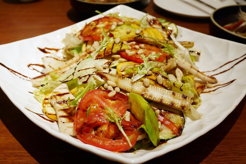 漢來蔬食┃台中西區：蔬食也可以吃的很有創意，推廣天然健康食材，港式風味美味食足 @飛天璇的口袋