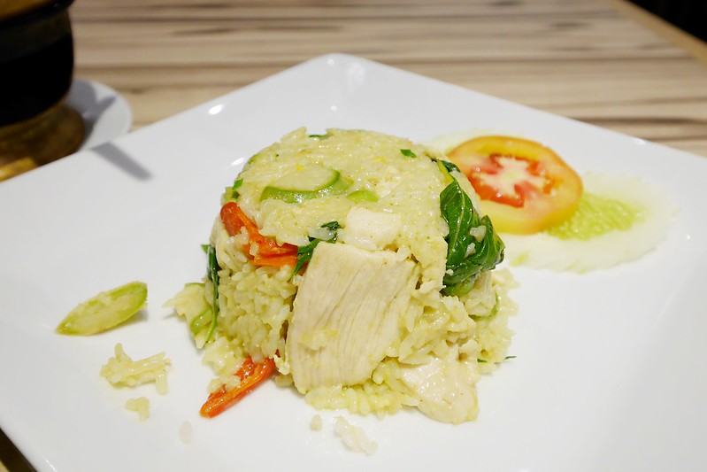 泰國曼谷｜Have a Zeed@Mercury Ville｜在曼谷就可以享用正宗泰北料理，餐點好吃環境也很不錯，有推薦哦！ @飛天璇的口袋