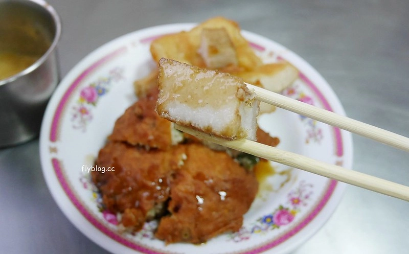 台中清水｜清水白燒炸粿．清水人推薦的必吃美食，有分早上場和下午場 @飛天璇的口袋