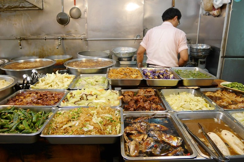 台中西屯｜台南羅阿全師無刺虱目魚．市政路和黎明路口，小菜有多種選擇，從早上賣到宵夜 @飛天璇的口袋