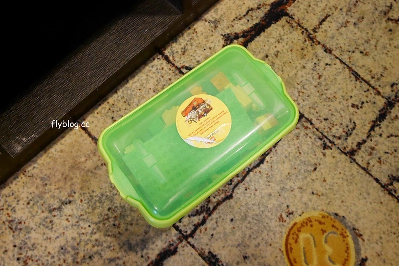 馬來西亞新山四天三夜┃樂高樂園飯店 Legoland Hotel：讓小孩子玩到瘋的新山樂高酒店，有不同的主題套房適合全家入住 @飛天璇的口袋