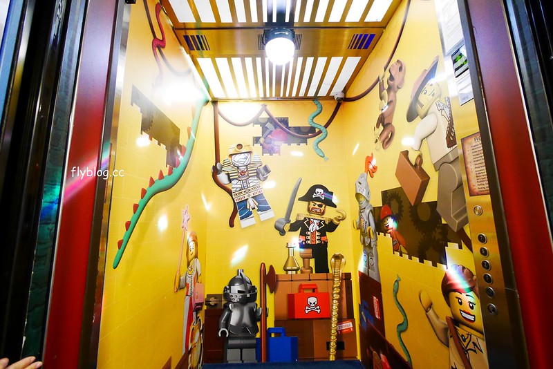 馬來西亞新山四天三夜┃樂高樂園飯店 Legoland Hotel：讓小孩子玩到瘋的新山樂高酒店，有不同的主題套房適合全家入住 @飛天璇的口袋