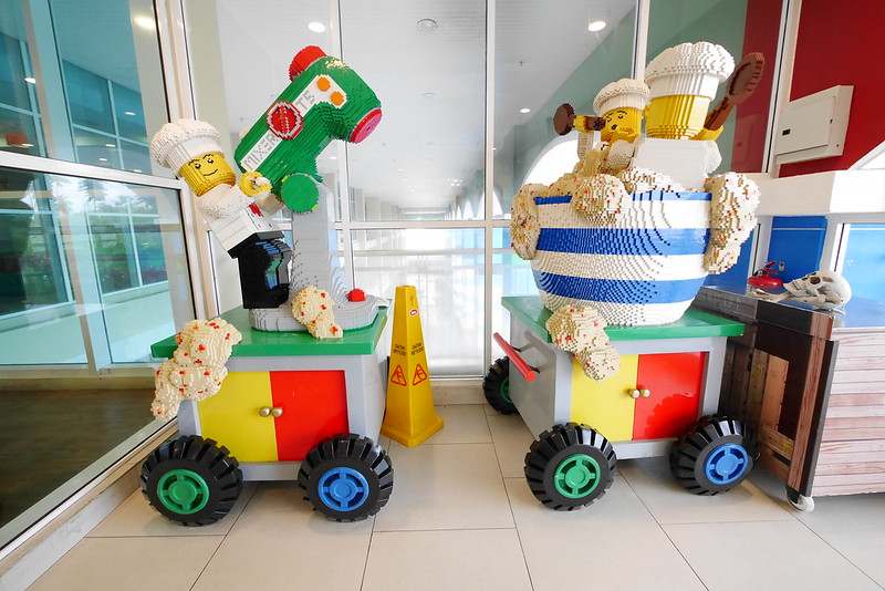 馬來西亞新山四天三夜┃樂高樂園飯店 Legoland Hotel：讓小孩子玩到瘋的新山樂高酒店，有不同的主題套房適合全家入住 @飛天璇的口袋