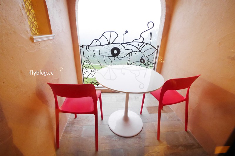 雲洞山莊二館｜三義地區最豪華的雲洞山莊民宿，到中部的阿里山看雲海和星空，享受自家食材好手藝 @飛天璇的口袋