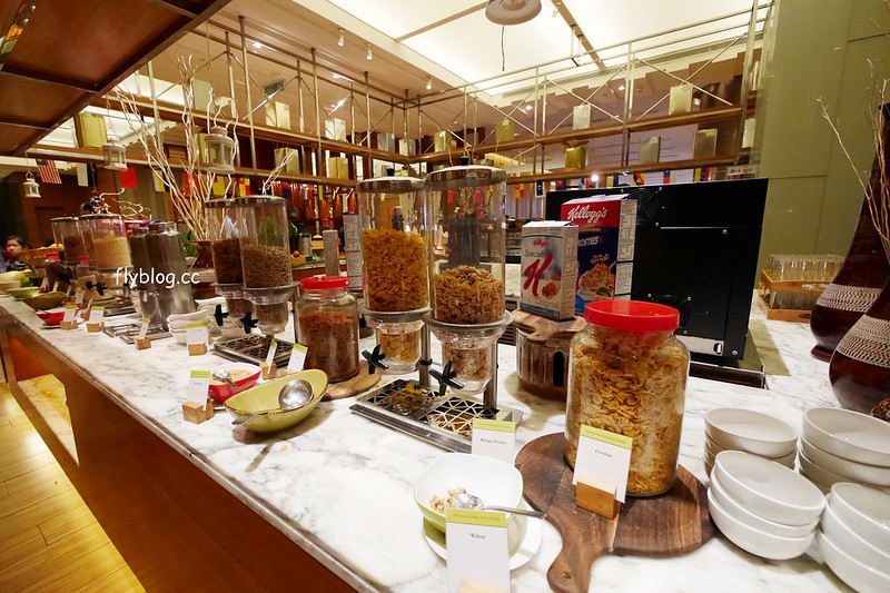 馬來西亞新山四天三夜┃新山希爾頓逸林酒店  Doubletree by Hilton Johor Bahru：和新加坡只有一橋之隔，鄰近樂高飯店、Hello Kitty樂園 @飛天璇的口袋